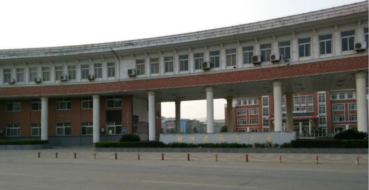 教育部專家調研湖口教育信息化建設，捷視飛通規(guī)模部署的“互動教室”C位出鏡