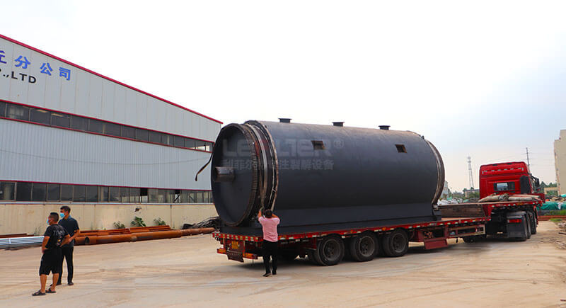 河北石家莊10萬噸輪胎煉油項(xiàng)目訂購(gòu)設(shè)備發(fā)車06