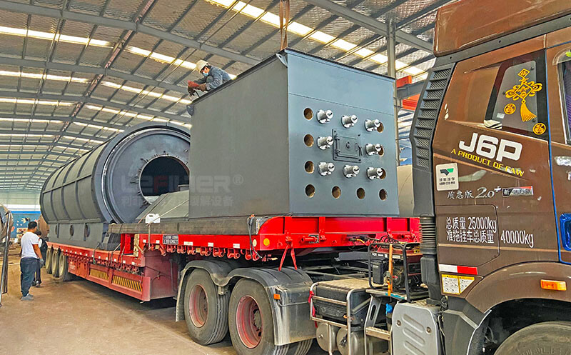 油泥處理設(shè)備裝車發(fā)出 油泥處理設(shè)備裝車發(fā)出